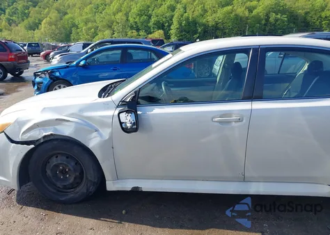 2010 Subaru Legacy 2.5I from USA, damaged, VIN 4S3BMCA61A3232947